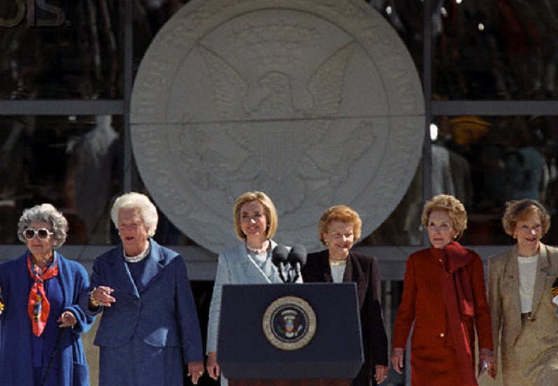 Lady Bird Johnson at far left with Barbara Bush, Hillary Clinton, Betty Ford, Nancy Reagan, Rosalynn Carter at the George Bush Library dedication. Lady Bird Johnson at far left with Barbara Bush, Hillary Clinton, Betty Ford, Nancy Reagan, Rosalynn Carter at the George Bush Library dedication.