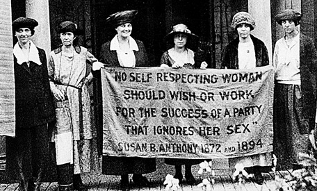 Early 20th century American suffragists.