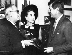 Joan Crawford met with John F. Kennedy on April 17, 1959, when she and husband Al Steele presented Kennedy with an award for his service to the National Multiple Sclerosis Society.
