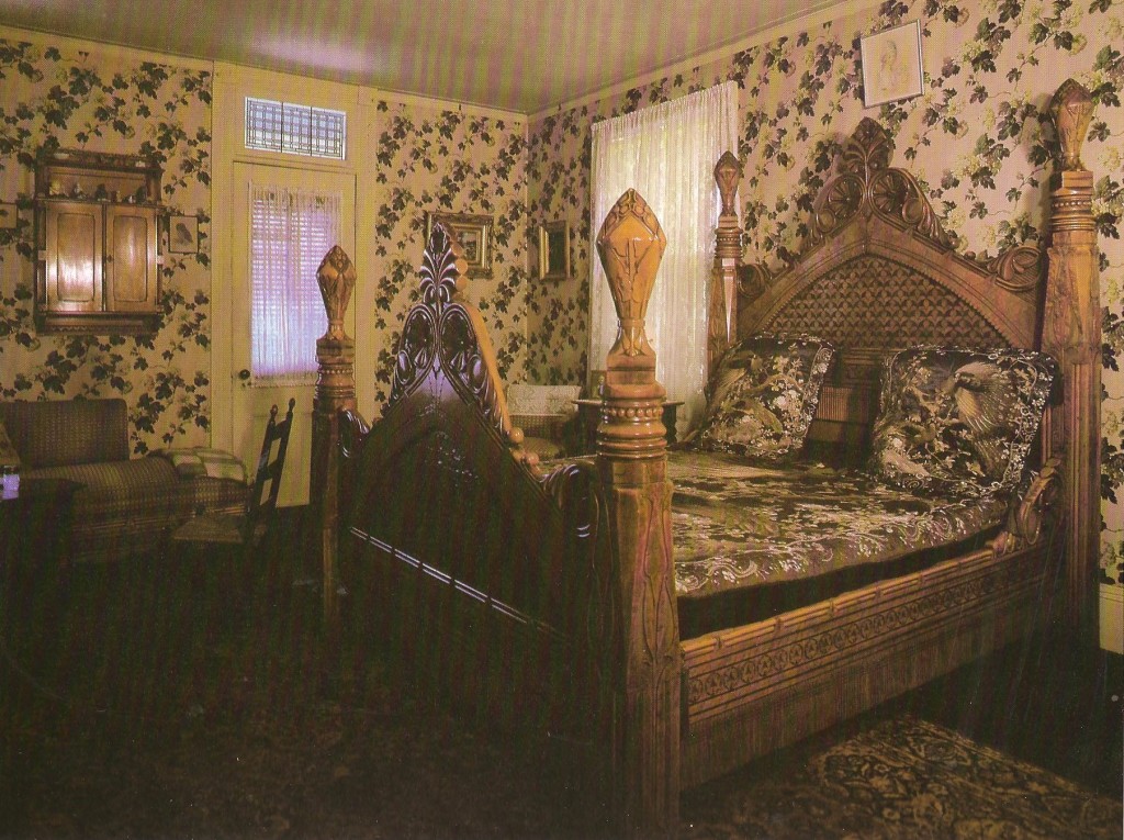Theodore Roosevelt filled his large Sagamore Hill bed, covered in a quilt from the Japanese Emperor. Theodore Roosevelt filled his large Sagamore Hill bed, covered in a quilt from the Japanese Emperor.