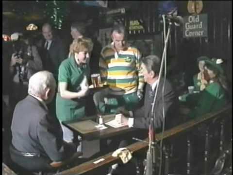 Reagan at another pub in Ireland.