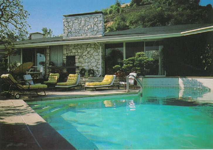 The pool of the Reagan home.