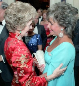 Nancy Reagan greeting Liz Taylor when she was a guest at a White House state dinner.