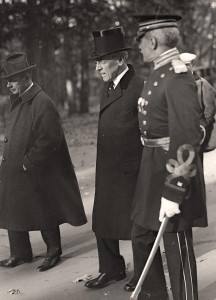 President Wilson arrives at Arlington Cemetery for a ceremony honoring the war dead.