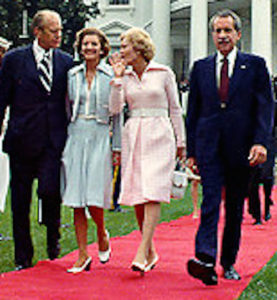 The suddenness of her husband's resignation on August 8, 1974 prevented outgoing First Lady Pat Nixon from giving a tour to her friend and successor Betty Ford.