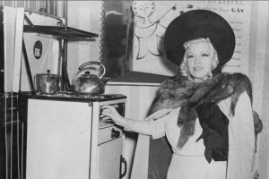 She didn't bake: Mae West at the "Ideal Home Show," in postwar England, 1946.